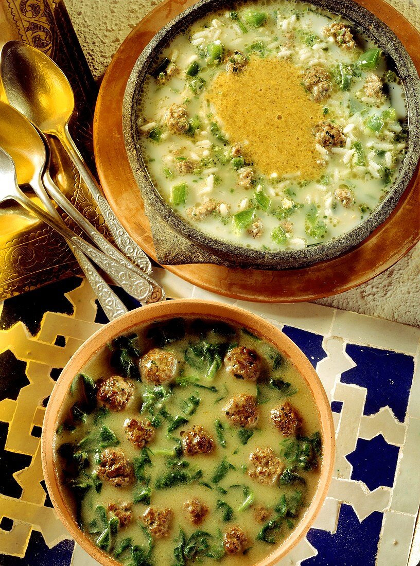 Selta & spinach soup with meatballs