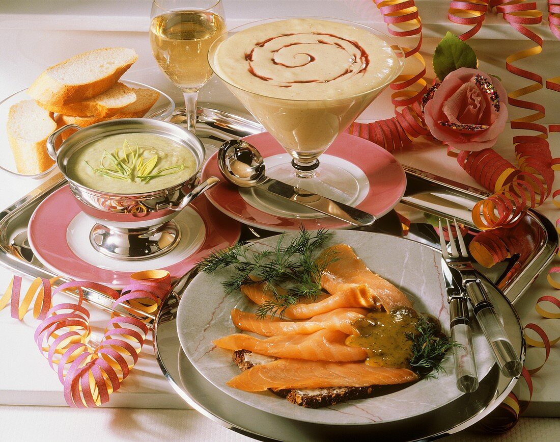 New Year's Eve: creamed leek soup, salmon & mascarpone mousse