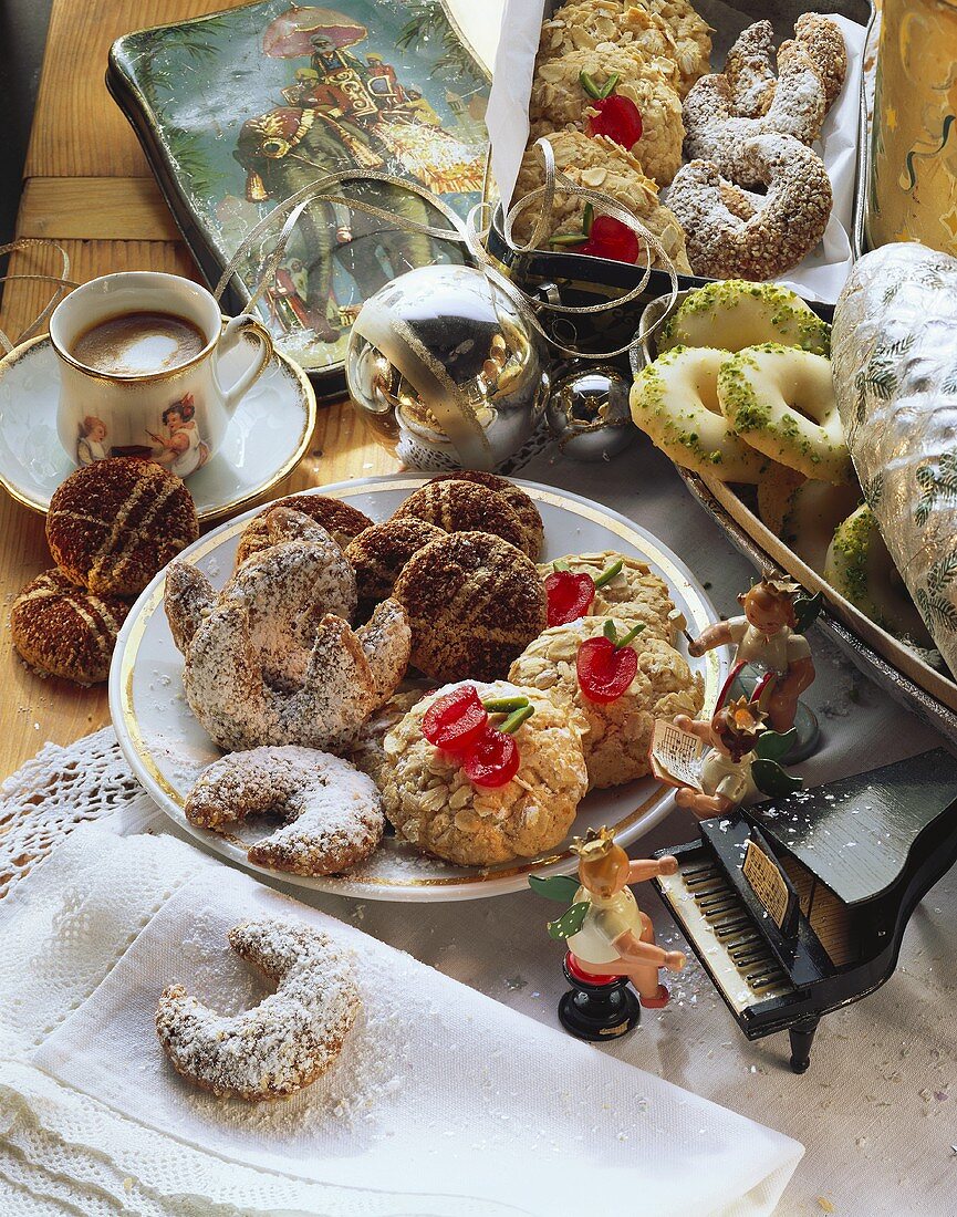 Plate of biscuits, lemon rings behind