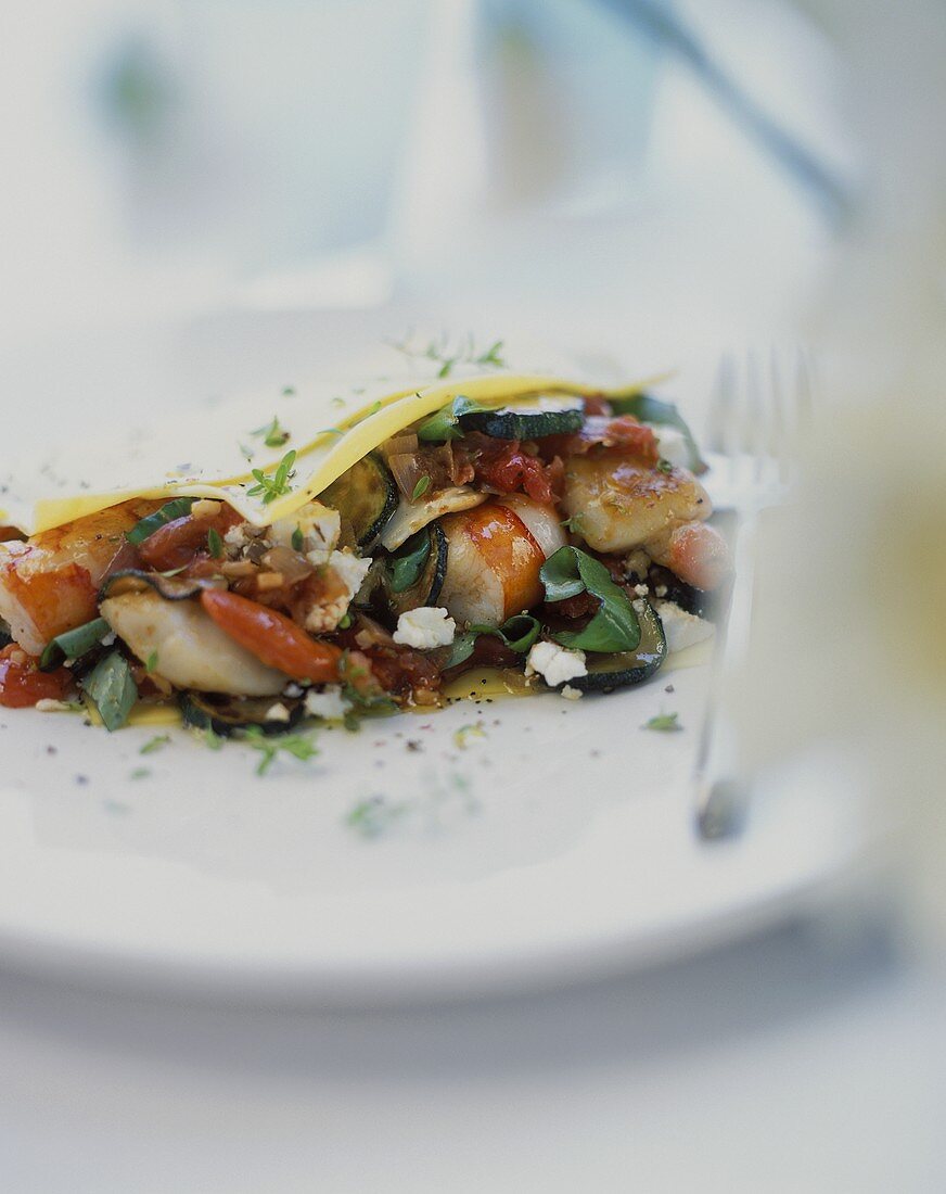 Scallop & vegetable salad with sheep's cheese in pasta sheets