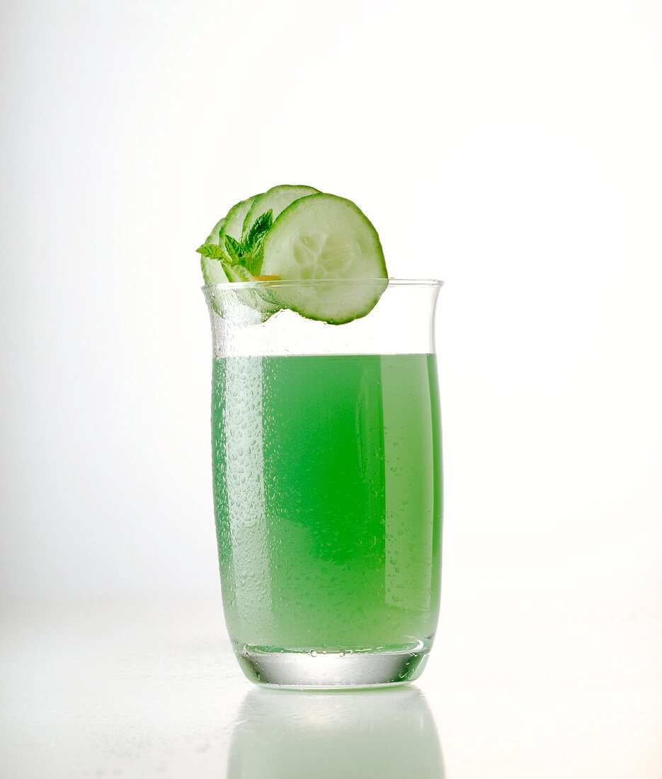 Fitness drink with cucumber
