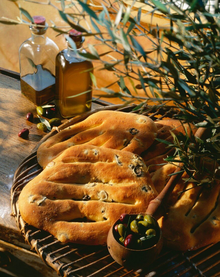 Französisches Olivenbrot