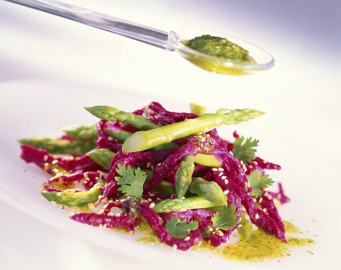 Beetroot noodles with green asparagus & coriander pesto