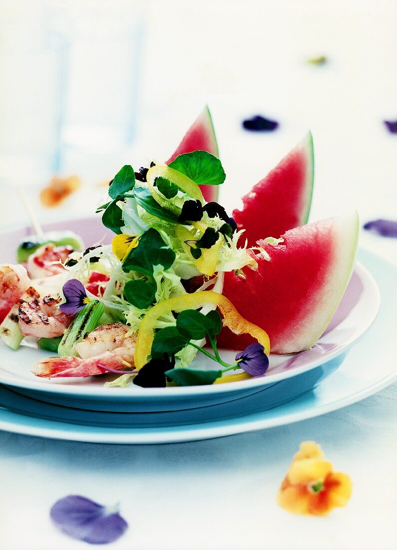Mixed salad with shrimps and watermelon