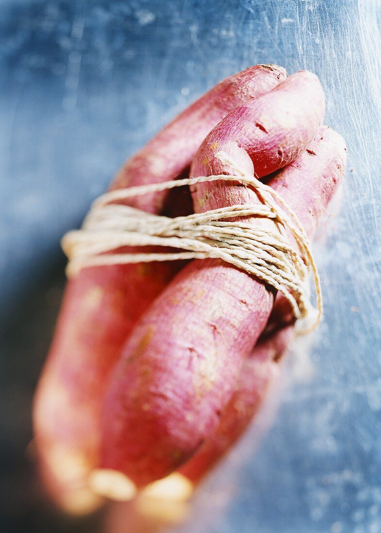 Fresh Whole Yams; Peelings; Knife