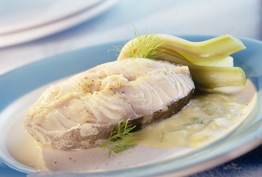Poached haddock with creamy fennel sauce