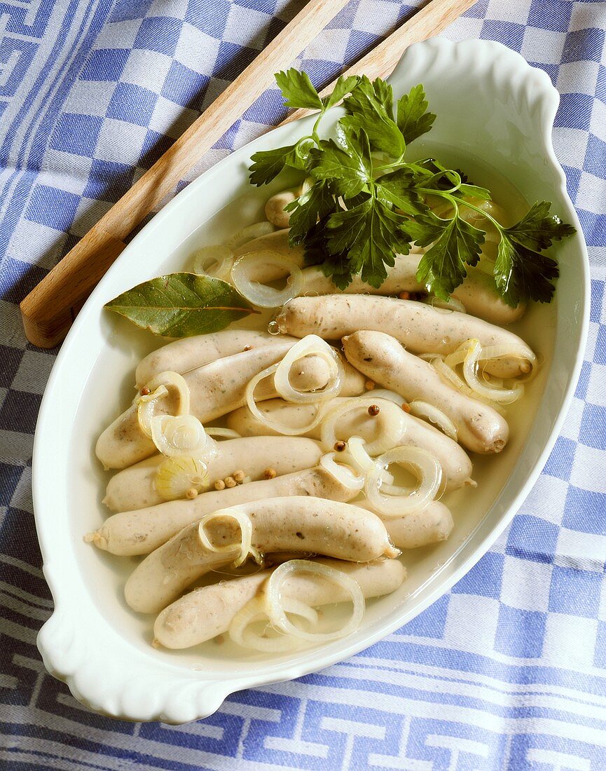 Saure Zipfel (Nuremberg sausages cooked in vinegar stock)