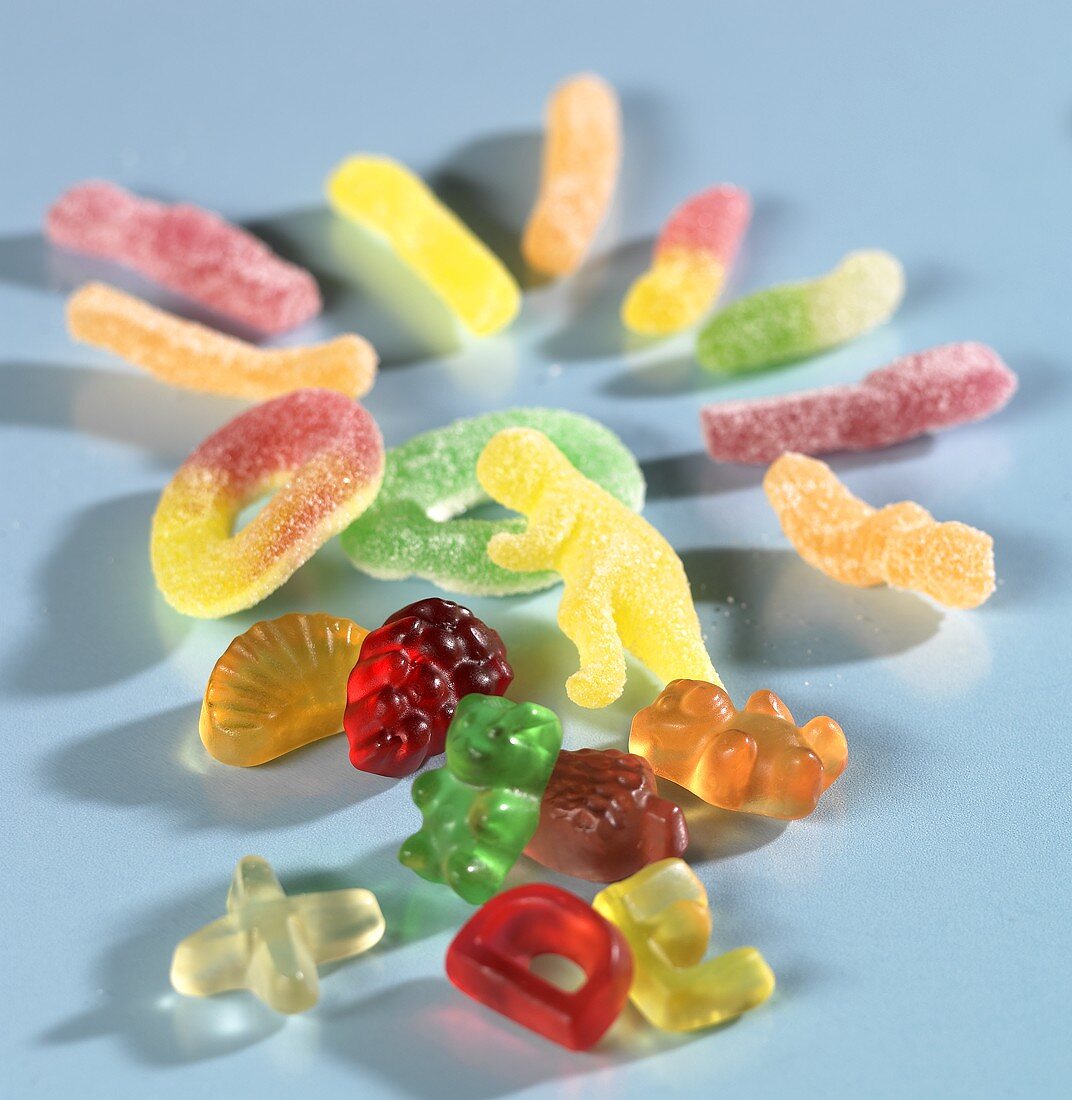 Fruit- and winegums in various colours and shapes
