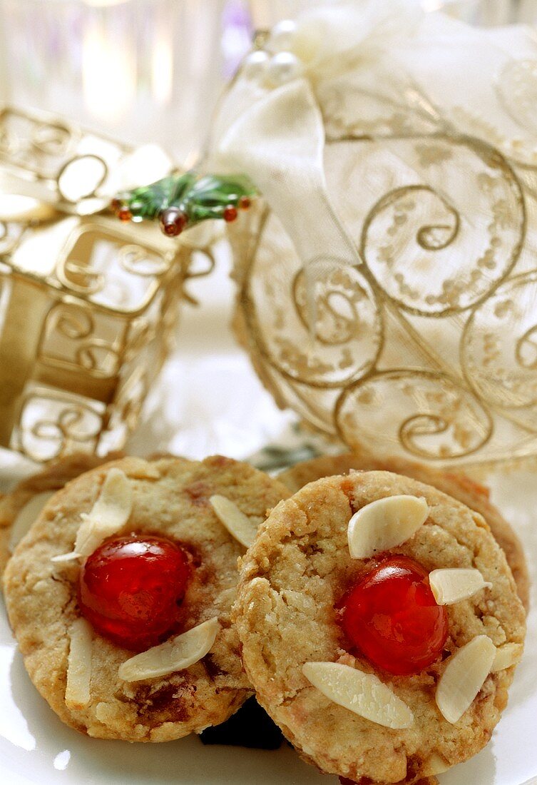 Almond cookies with candied cherries