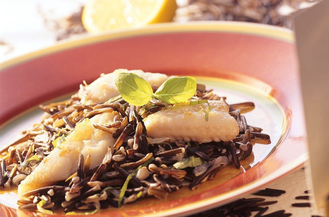 Plaice fillets with wild rice