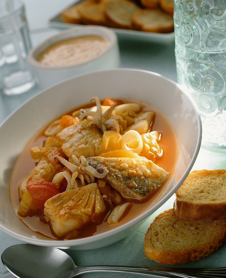 Fish stew (with fish and seafood)