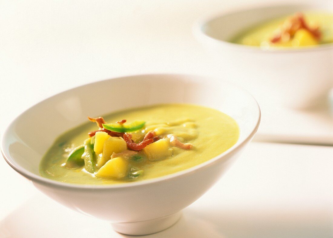 Potato and avocado soup