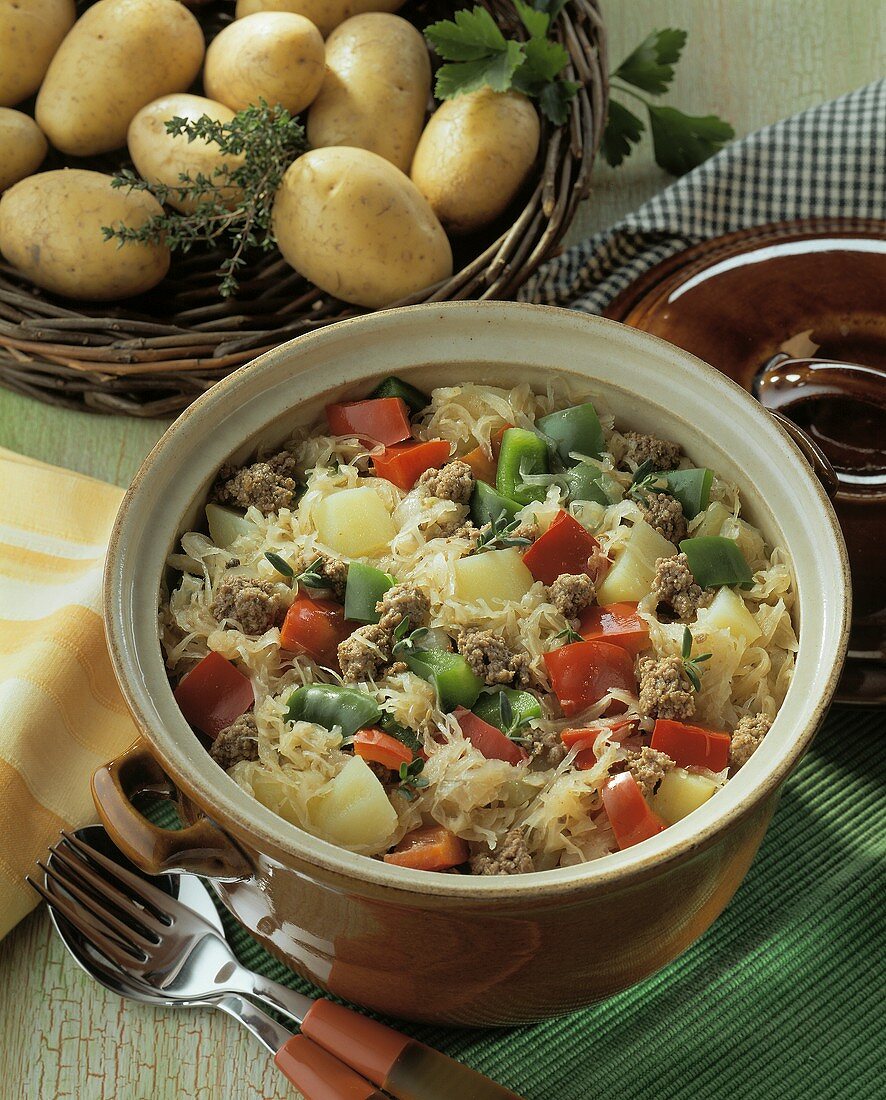 Sauerkraut and vegetable stew with mince