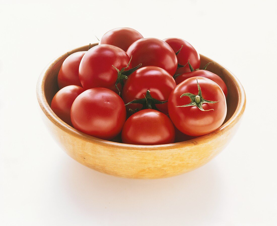Tomatoes in light-brown bowl