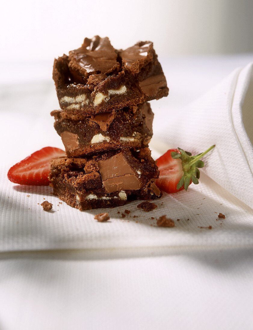 Brownies with strawberries