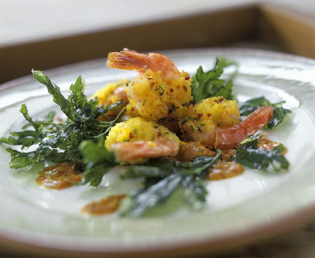 Fried shrimps and fried parsley with harissa