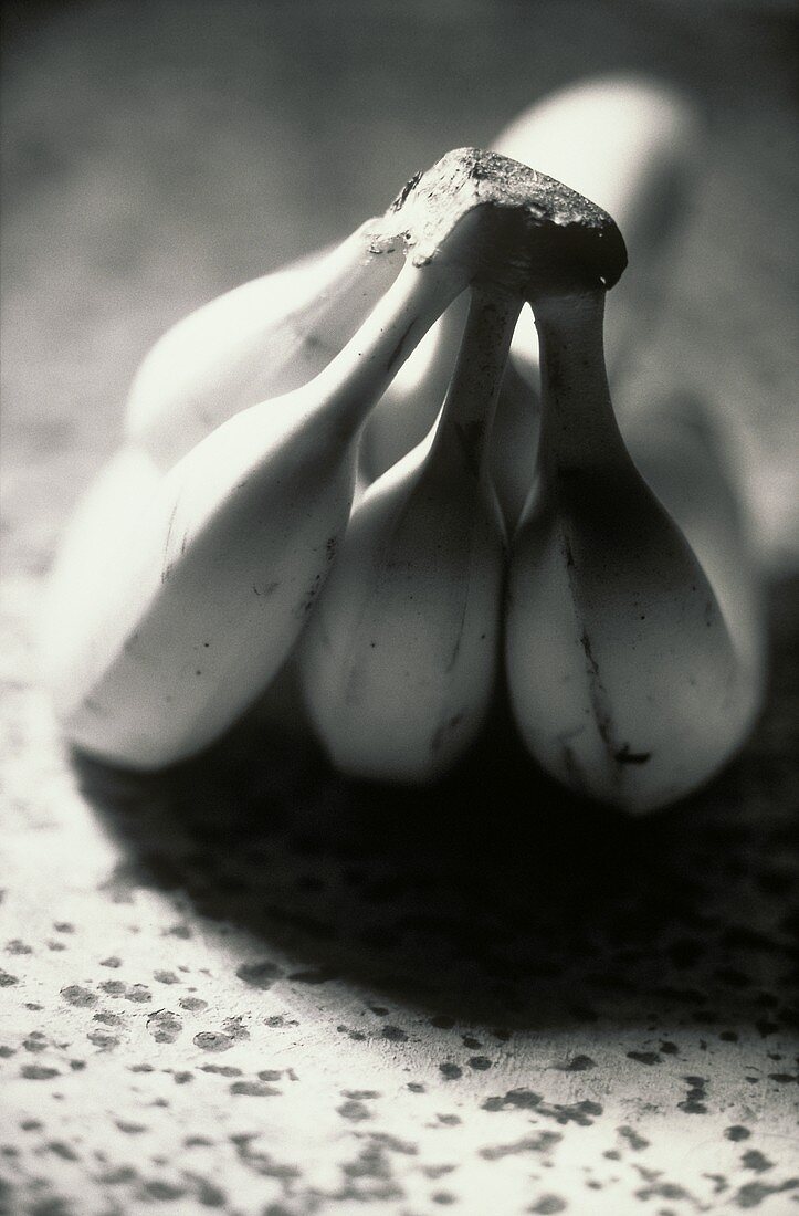 Bananas (black & white photo)