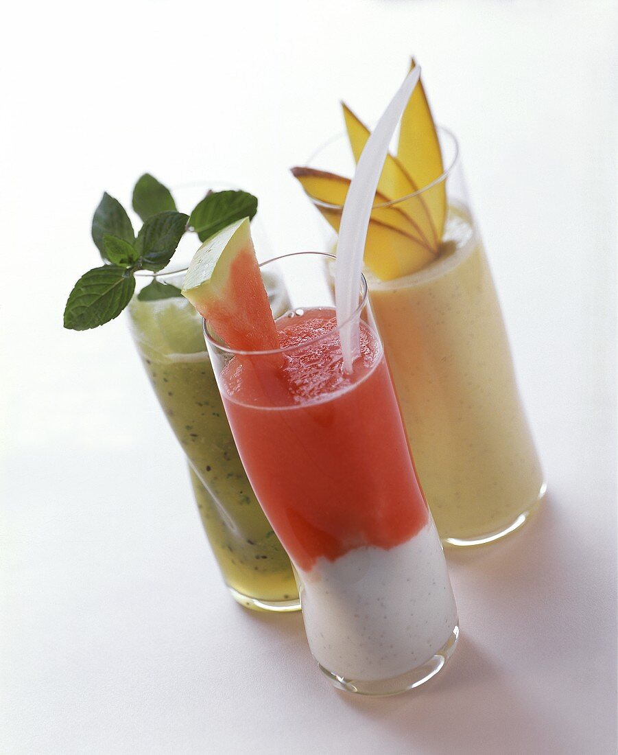 Fruit drinks with kiwi fruit, melon and mango