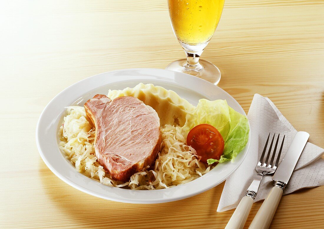 Smoked pork rib (Kassler) with sauerkraut and mashed potato