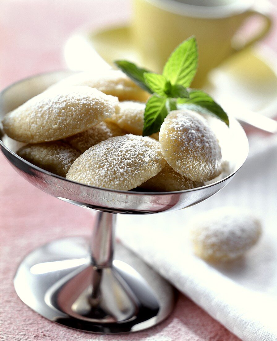 Ricciarelli (almond biscuits), Tuscany, Italy