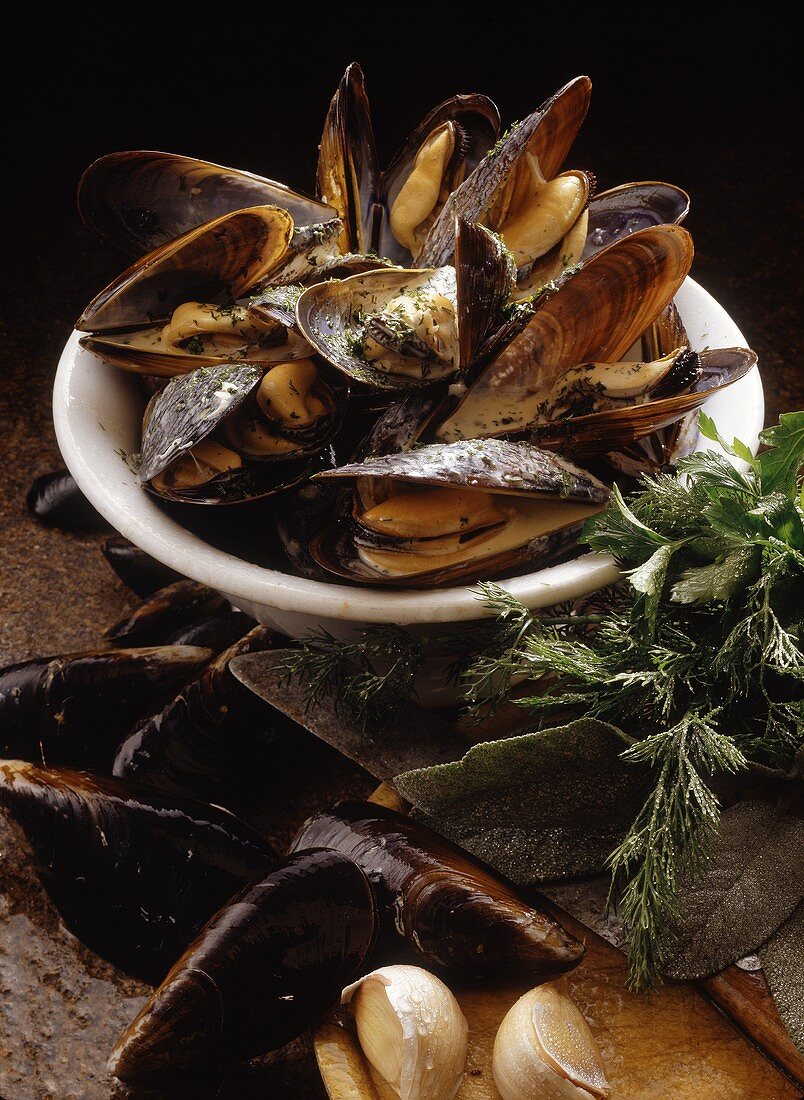 Mussels in wine (Italy)