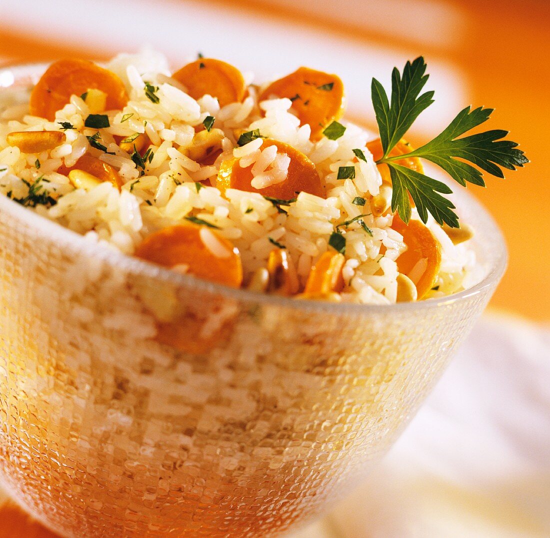 Pilau rice with carrots