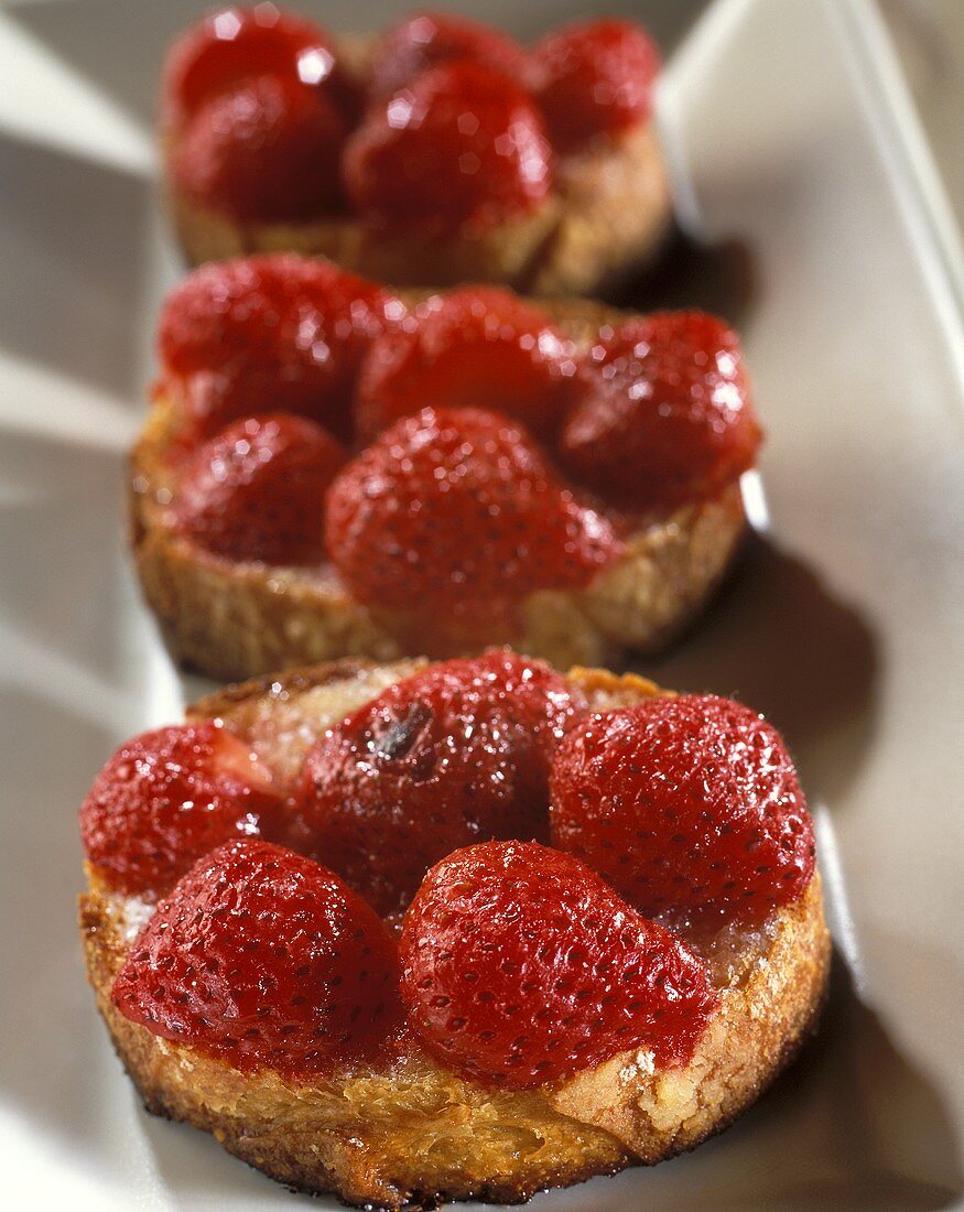 Caramelised strawberry bread