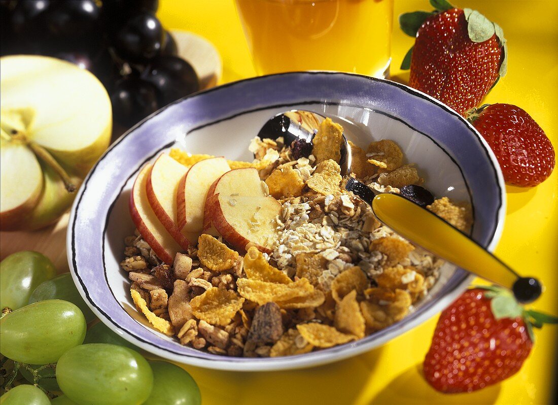 Muesli with fruit