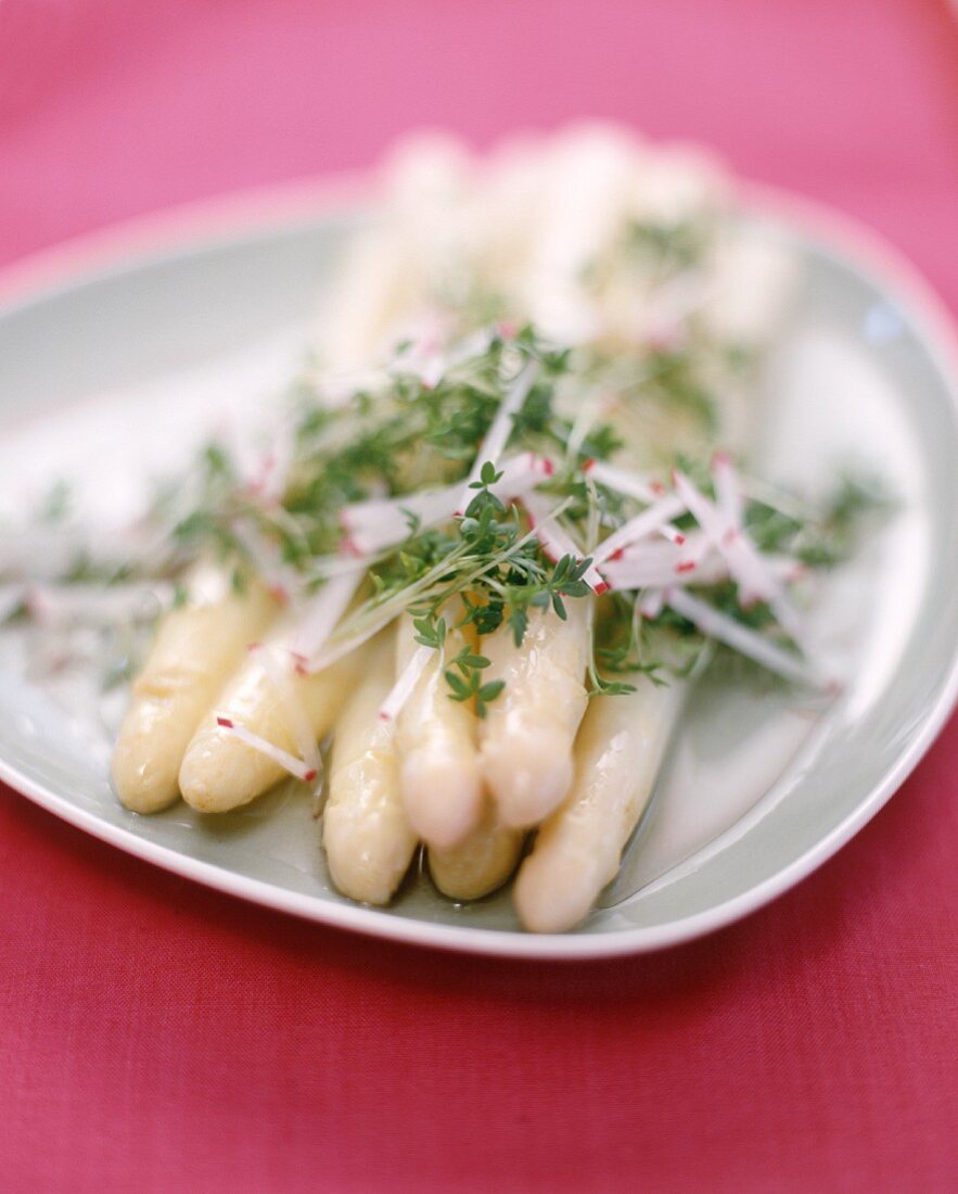 White asparagus with cress and radish vinaigrette