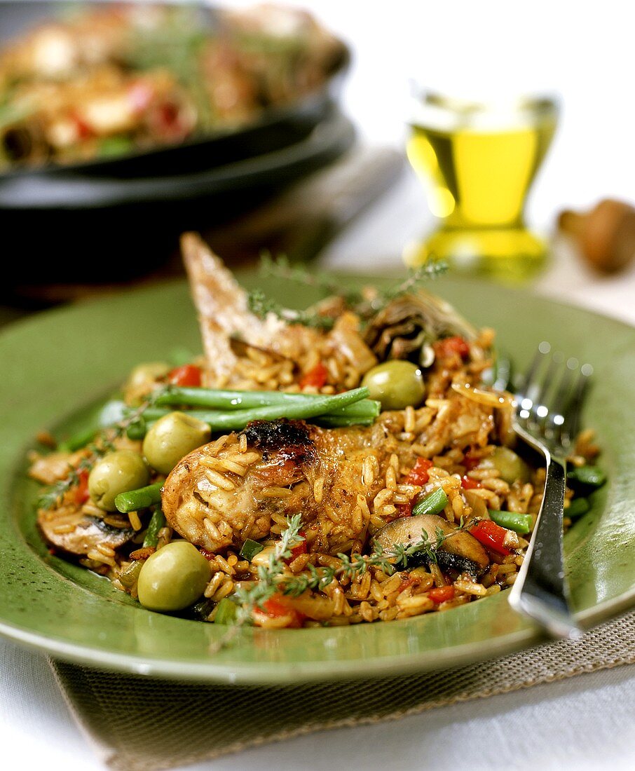 Pan-cooked chicken and rice dish