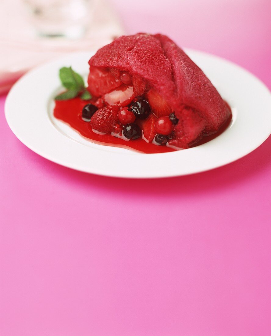 Summer pudding (turned-out summer fruit pudding)