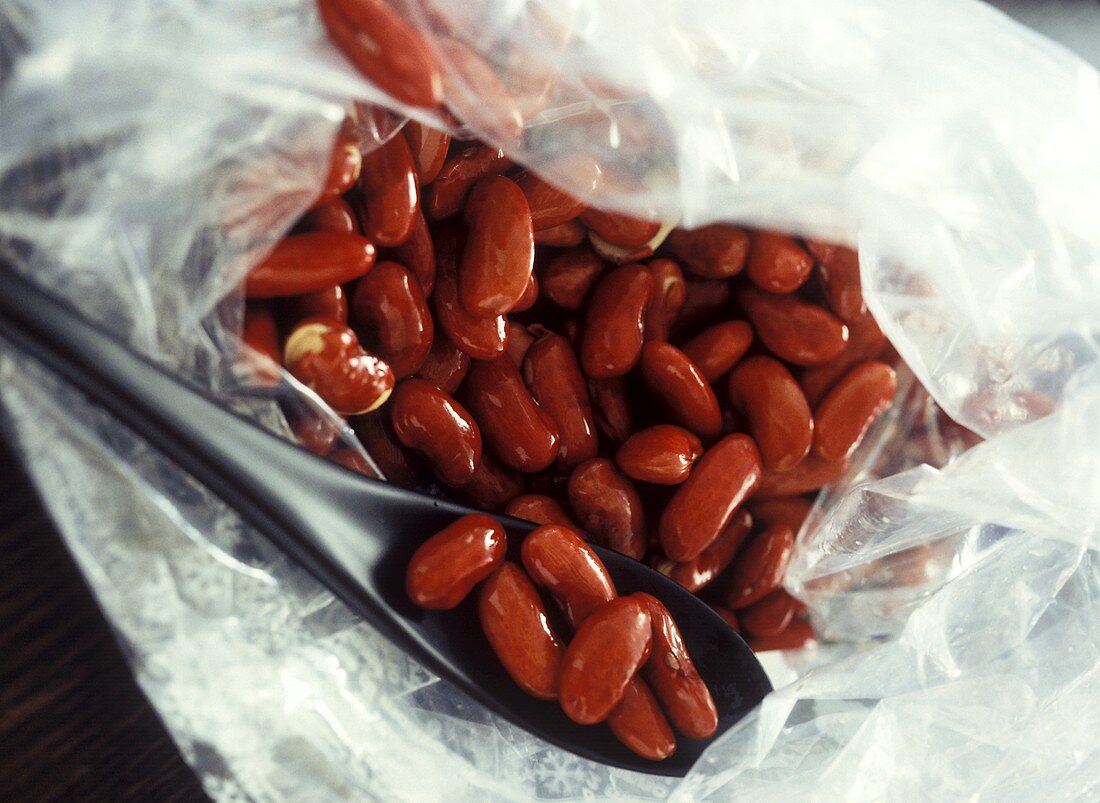 Kidney beans in plastic bag
