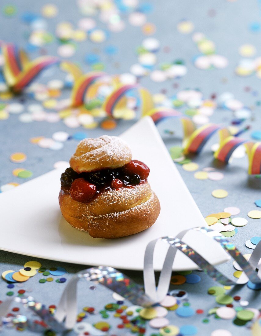 Doughnuts with berry filling