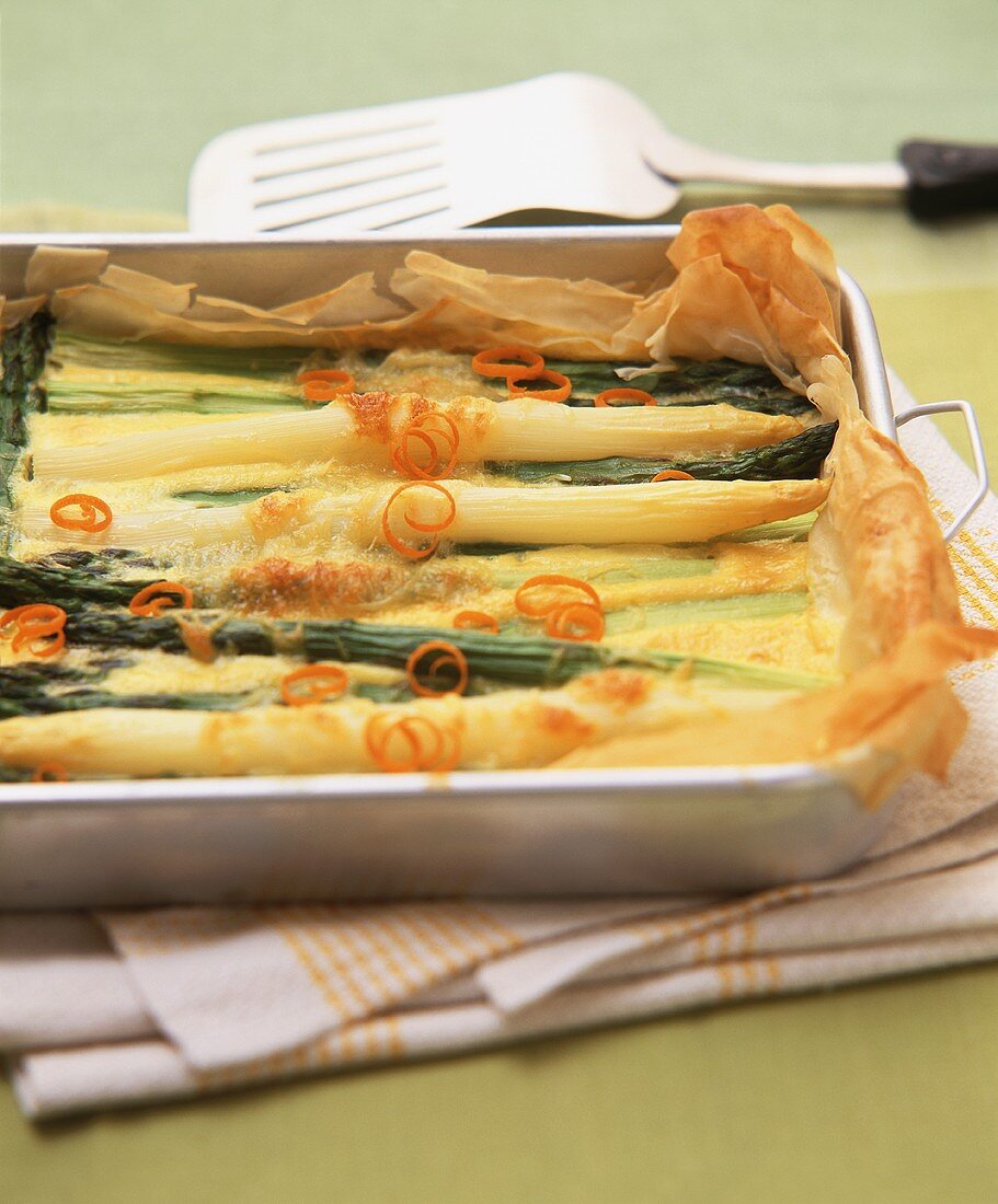 Asparagus gratin in filo pastry