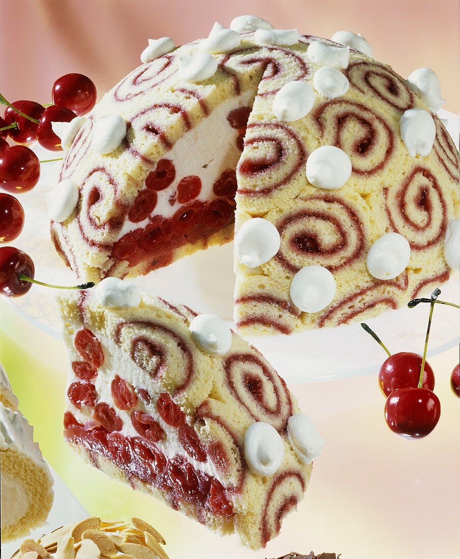 Dome cake with cherries