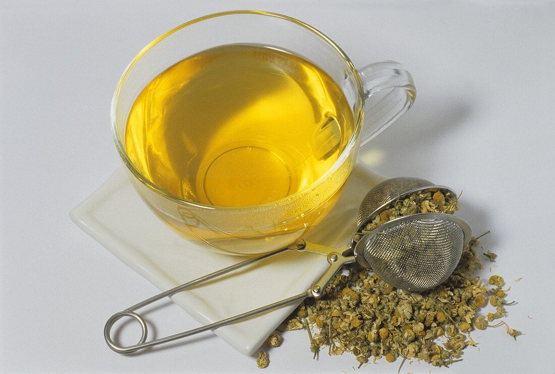 Camomile tea and dried flowers