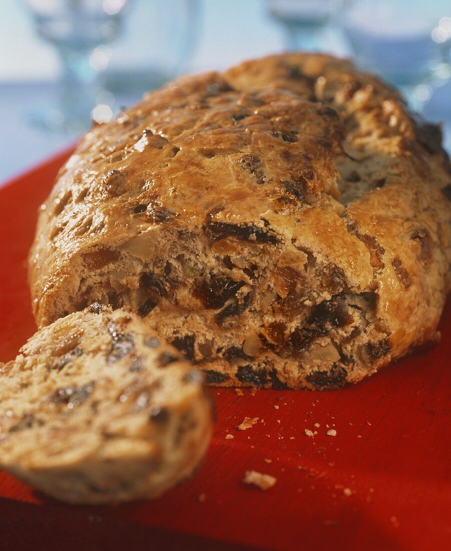 Fruit loaf in yeast dough