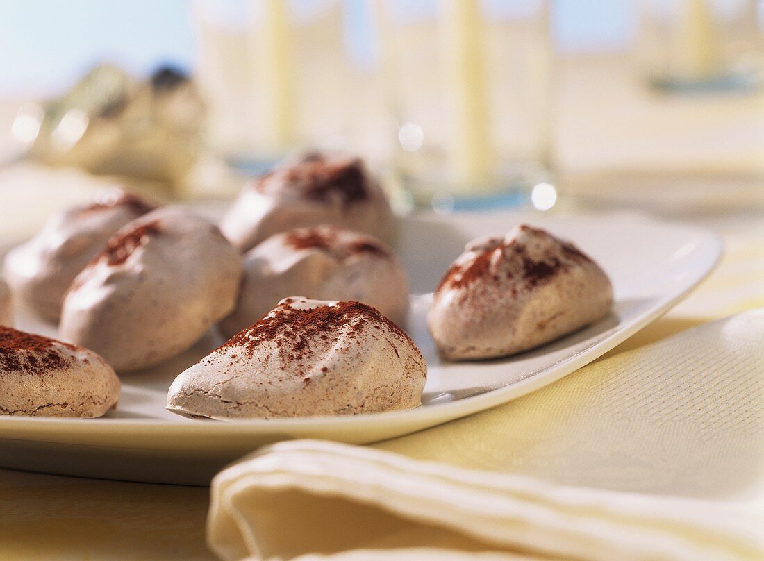 Chocolate macaroons with cocoa powder