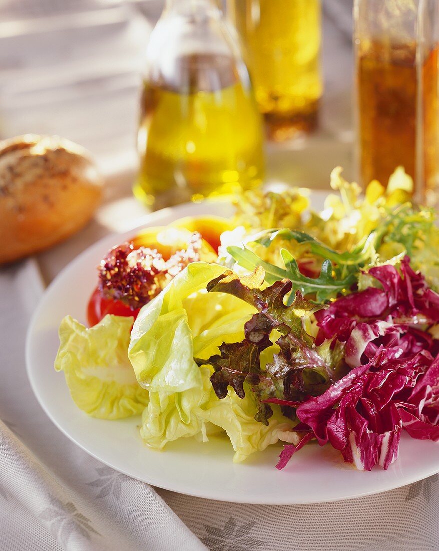 Mixed salad leaves with oil and vinegar dressing