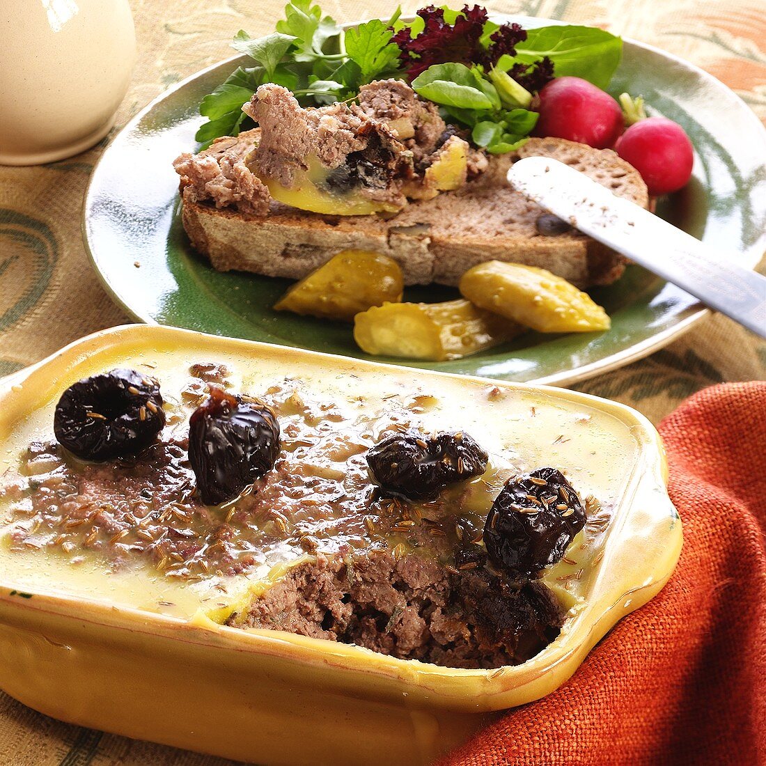 Pig's liver pate with prunes