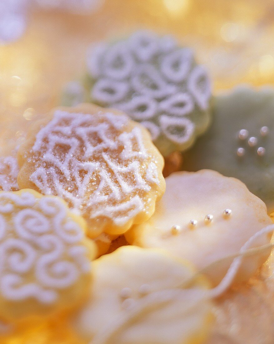 Sevillanas (biscuits made from lemon shortbread)