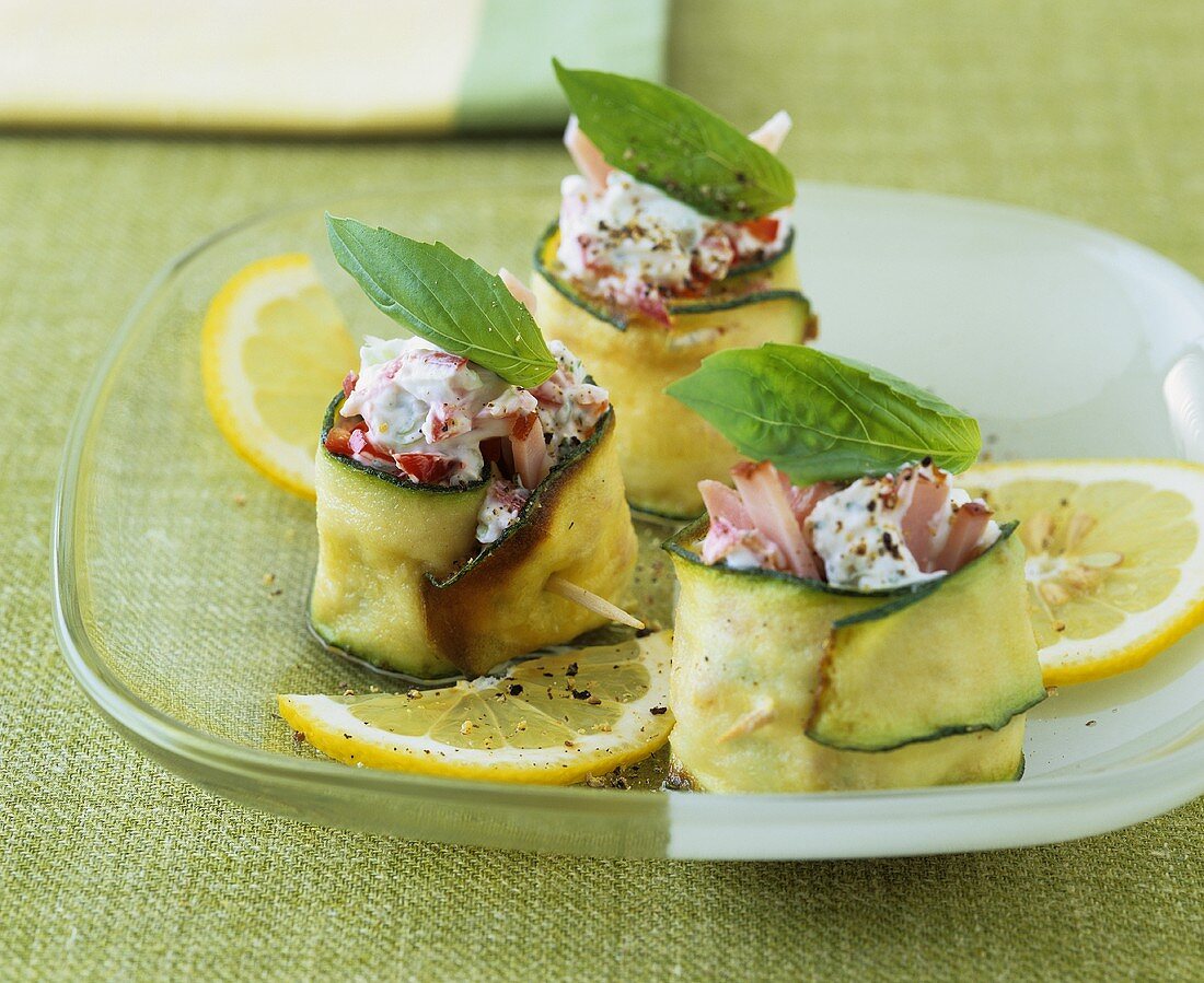 Courgette and ham rolls