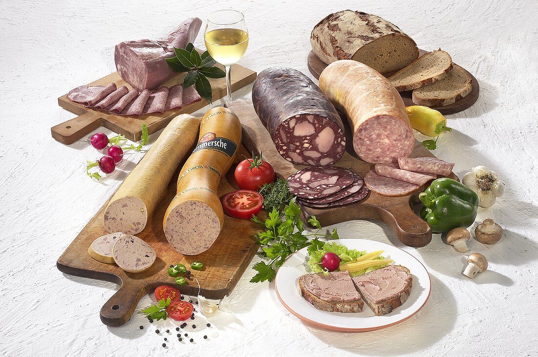 Various types of boiling sausage