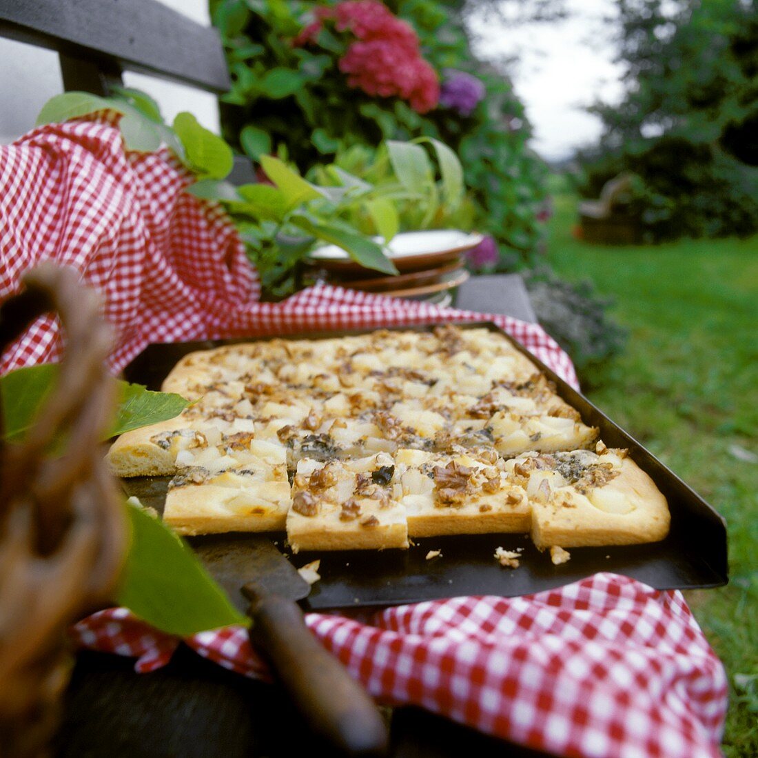 Würzige Birnen-Roquefort-Schnitten (Südfrankreich)