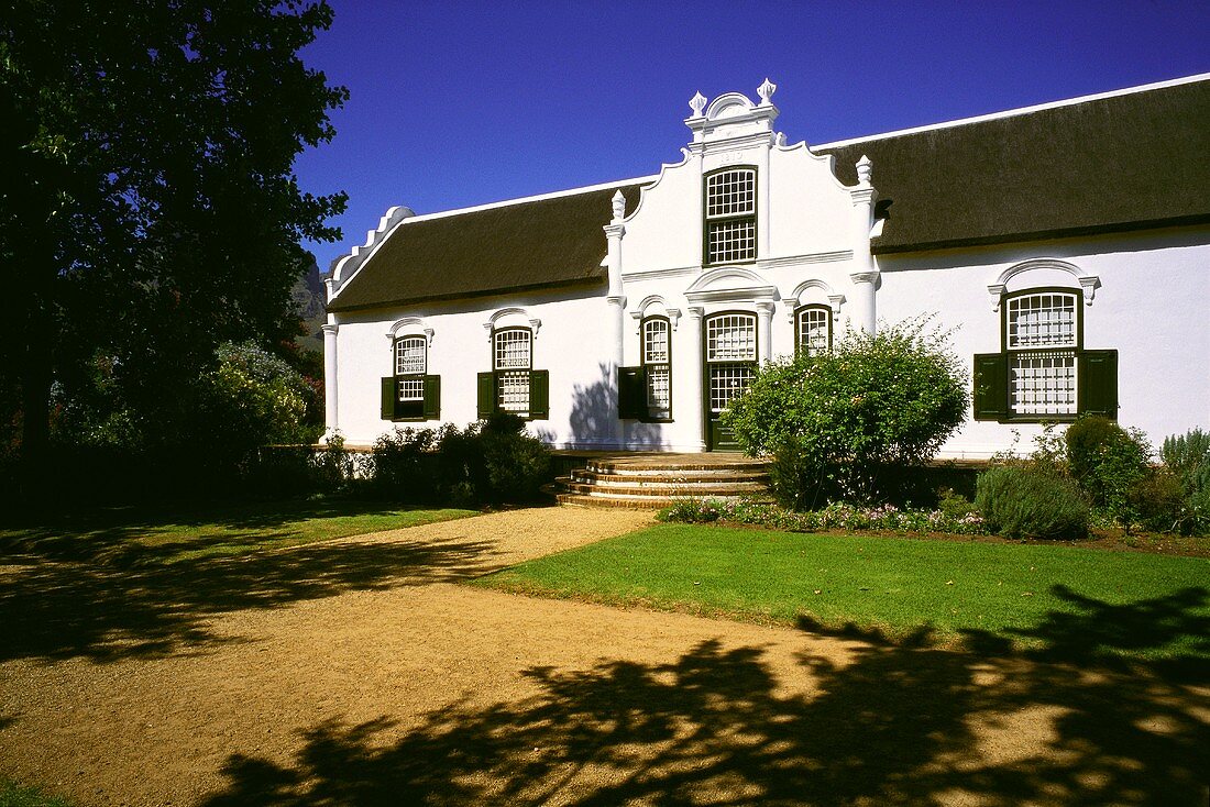 Main house of Boschendal Winery, Stellenbosch, S. Africa