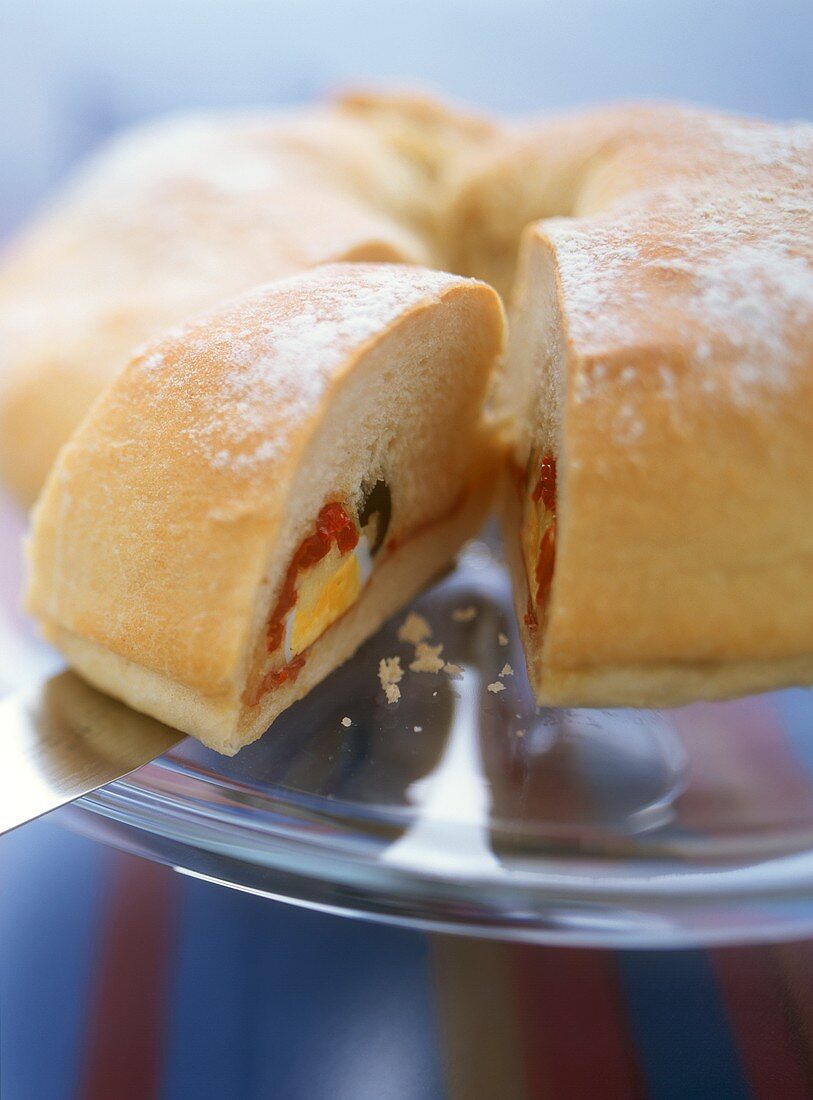 Savoury Easter bread ring with ham and egg filling