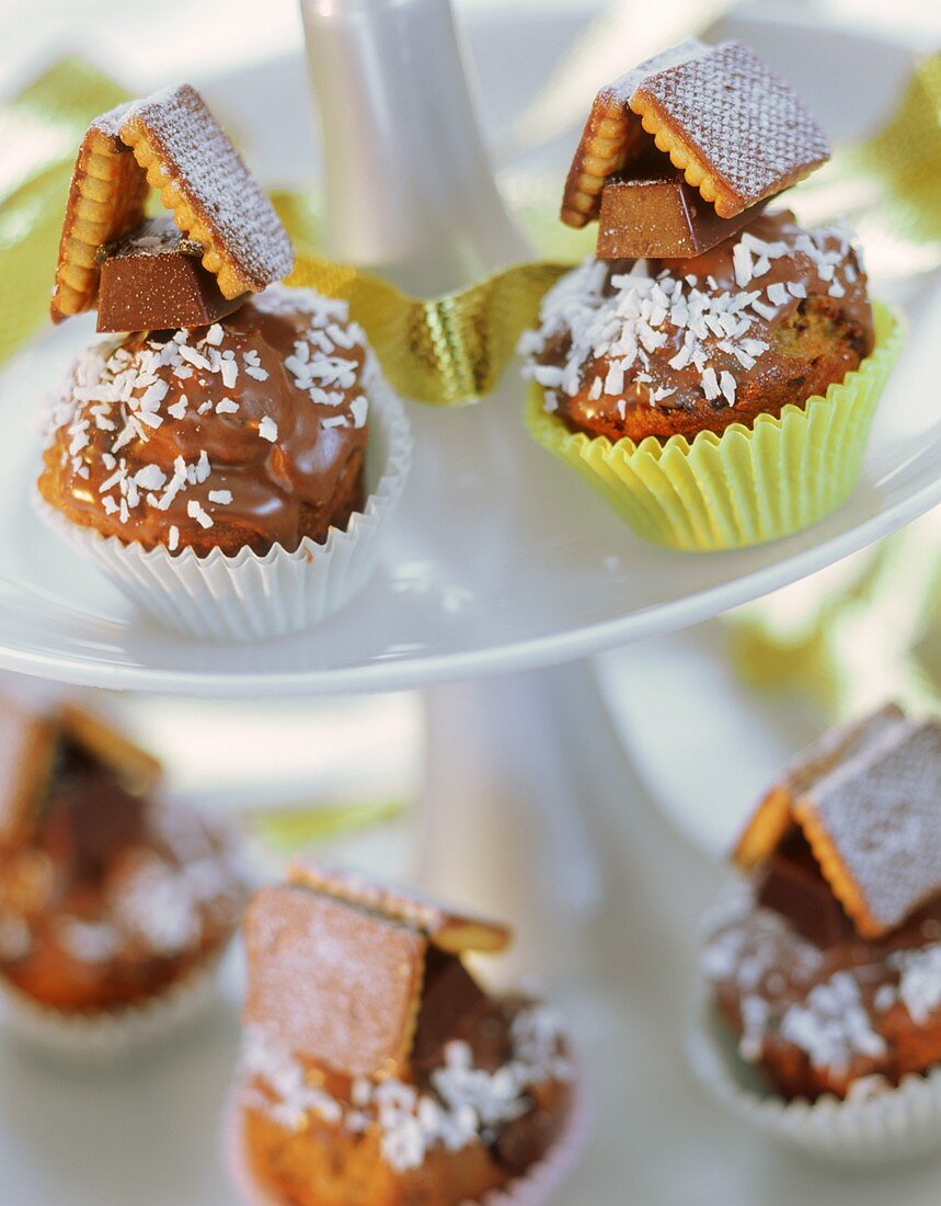Gingerbread house muffins