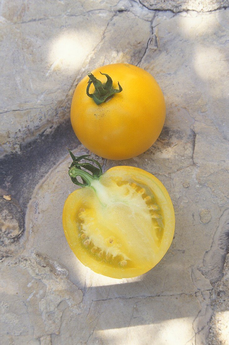 Yellow tomato, variety Lemon Boy