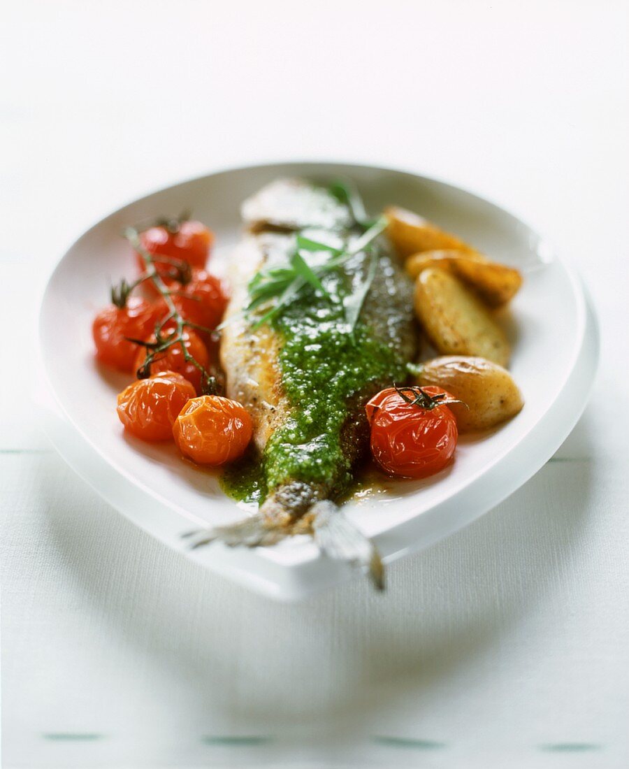 Sea bream with tarragon pesto, cherry tomatoes and potatoes