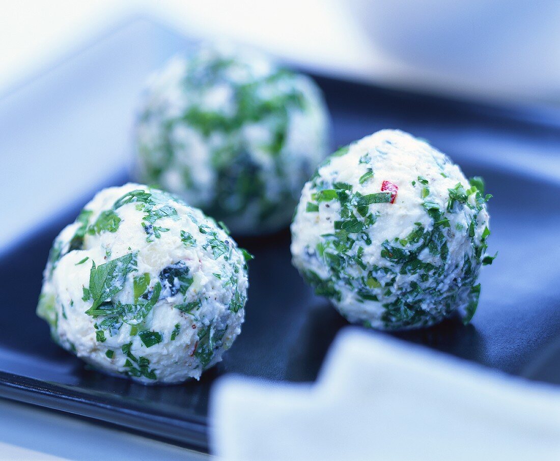 Cheese balls with mint
